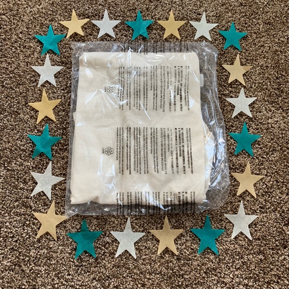 NEW Taylor Swift Folklore Tee August - Picture 5 of 6